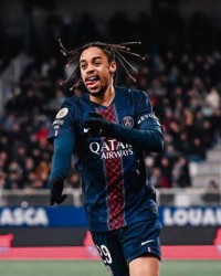 1.5亿英镑！打不赢你就挖你的人，利物浦左、右边锋都找大巴黎买