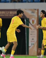 随着U17国少2-1取胜，淘汰赛对阵正式出炉：中国队将战河床，上海PK阿森纳
